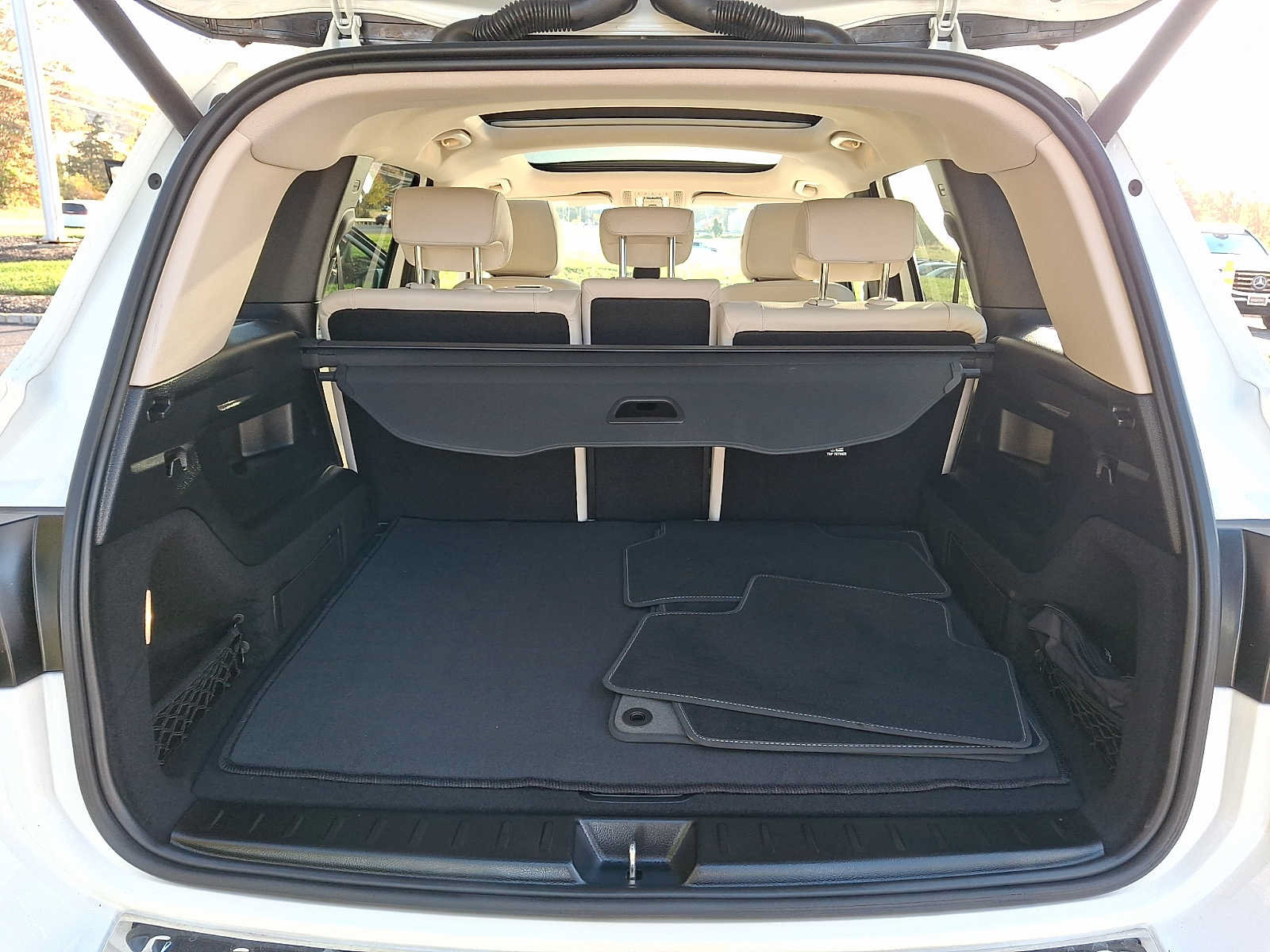 Certified 2023 Mercedes-Benz GLB 250 4MATIC image 26