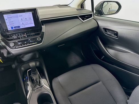 Certified 2024 Toyota Corolla LE image 22