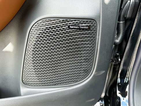 New 2026 Chrysler Pacifica Pinnacle w/ Trailer Tow Group image 27