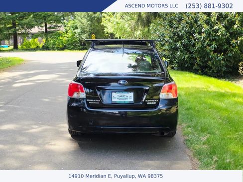 Used 2012 Subaru Impreza 2.0i Premium w/ All-Weather Pkg AWD/4WD image 4