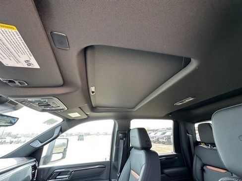 New 2026 GMC Sierra 2500 AT4 w/ AT4 Premium Plus Package image 24