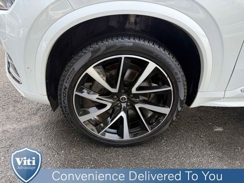 Certified 2023 Volvo XC90 B6 Plus image 12