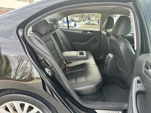 Used 2014 Volkswagen Jetta TDI image 8