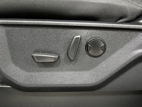 Used 2022 Ford F150 XLT w/ Equipment Group 302A High image 26