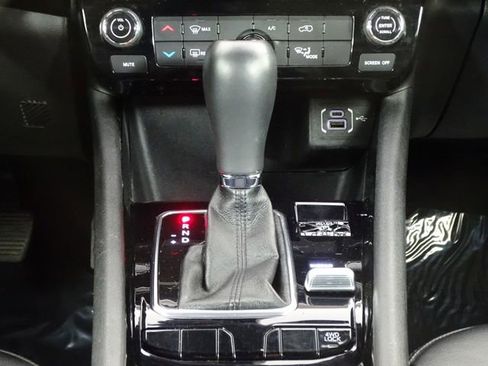 Used 2023 Jeep Compass Latitude AWD/4WD image 26