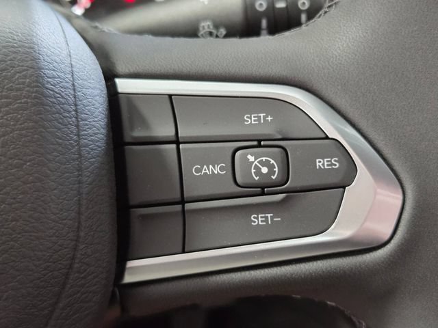 New 2026 Jeep Compass Latitude AWD/4WD image 24