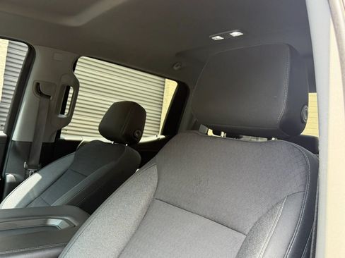 Used 2020 GMC Sierra 1500 SLE w/ SLE Value Package RWD image 22