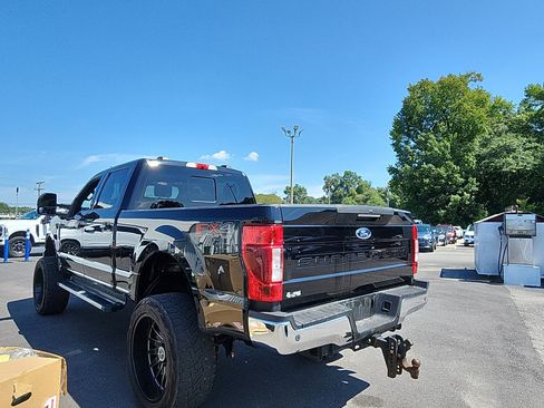 Used 2022 Ford F250 Lariat w/ Lariat Ultimate Package AWD/4WD image 3
