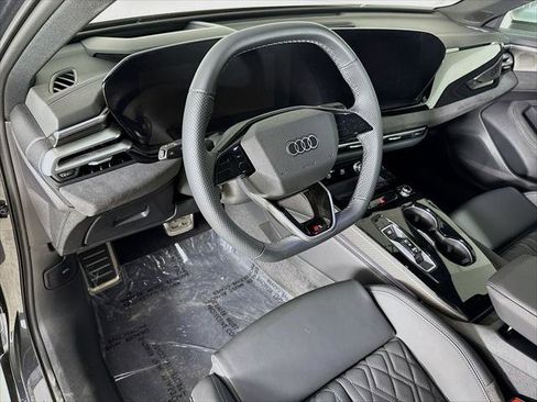 Used 2025 Audi S5 Premium Plus w/ Premium Plus Package AWD/4WD image 9
