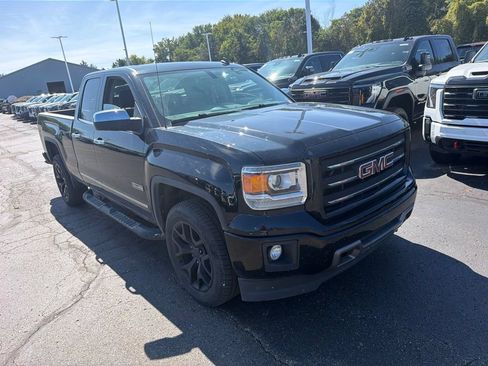 Used 2014 GMC Sierra 1500 SLT w/ All-Terrain Package AWD/4WD image 6