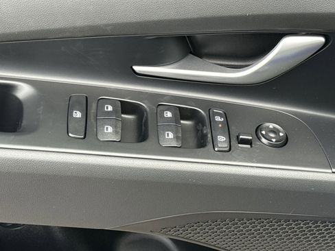 New 2026 Hyundai Elantra SE image 15