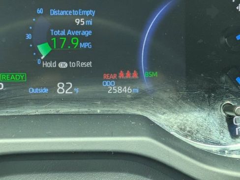 Used 2024 Toyota RAV4 XLE AWD/4WD image 29