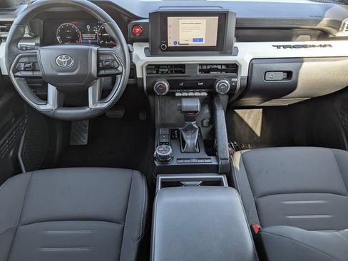 Used 2024 Toyota Tacoma TRD Off-Road AWD/4WD image 10