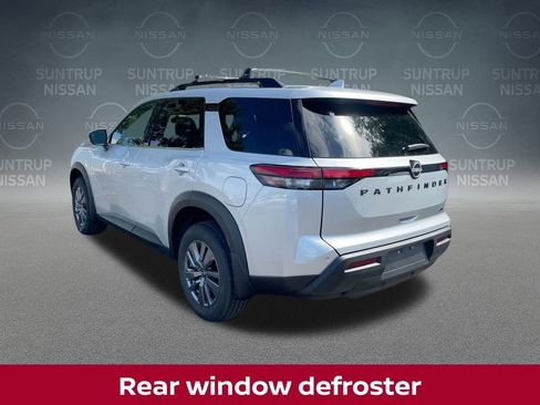New 2025 Nissan Pathfinder SV w/ Black Appearance Package image 14