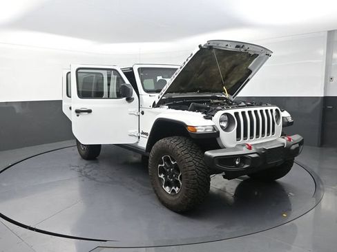 Used 2023 Jeep Wrangler Unlimited Rubicon w/ Cold Weather Group AWD/4WD image 30