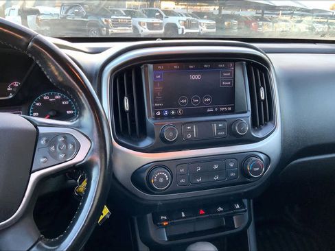 Used 2022 Chevrolet Colorado LT w/ Fleet Safety Package image 6