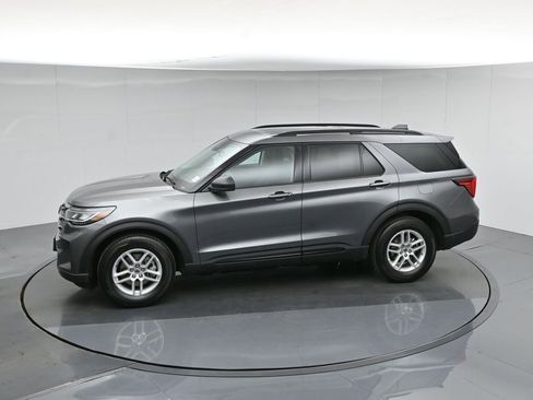 New 2026 Ford Explorer Active RWD image 42