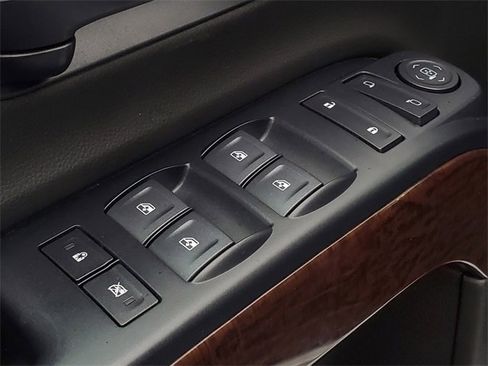 Used 2019 GMC Sierra 1500 SLE w/ SLE Value Package image 13