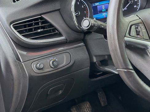 Used 2022 Buick Encore Preferred w/ Safety Package image 11