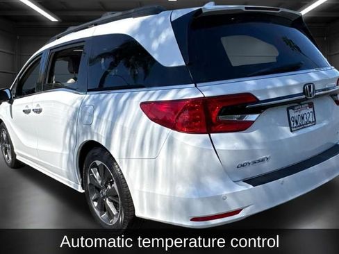 Used 2022 Honda Odyssey Elite image 7