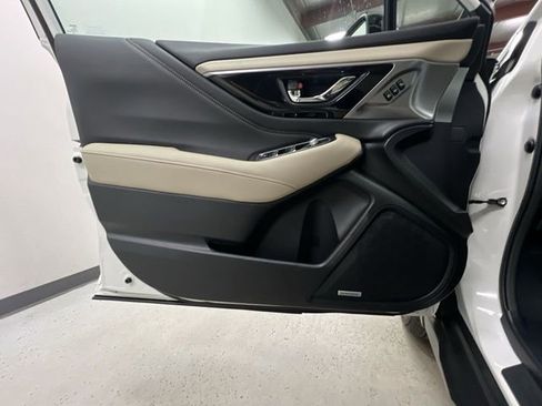 Used 2025 Subaru Outback Limited w/ Popular Package #2 image 23