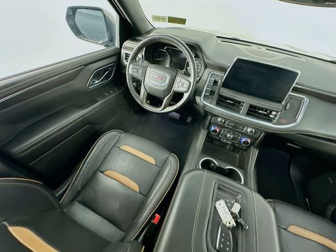 Used 2021 GMC Yukon AT4 w/ AT4 Premium Plus Package AWD/4WD image 9