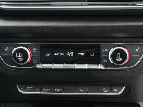 Certified 2023 Audi Q5 2.0T Premium Plus w/ Premium Plus Package AWD/4WD image 10