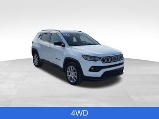 Used 2022 Jeep Compass Latitude video 2