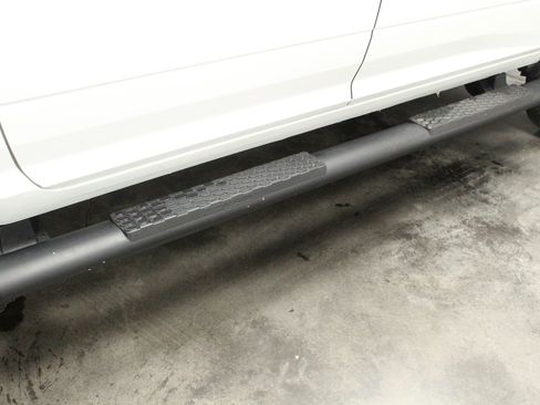 Used 2022 RAM 2500 Tradesman AWD/4WD image 10