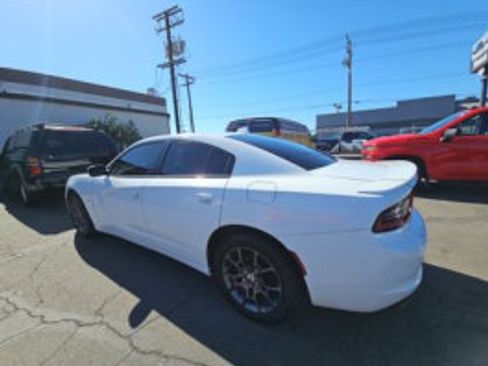 Used 2018 Dodge Charger GT AWD/4WD image 4