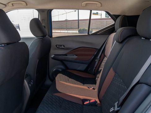 Used 2021 Nissan Kicks SR image 14