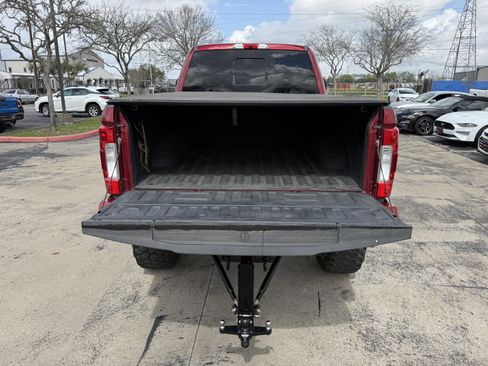 Used 2017 Ford F250 Lariat w/ Lariat Ultimate Package image 40