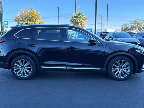 Used 2023 MAZDA CX-9 Signature image 9