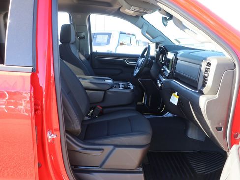 New 2026 GMC Sierra 1500 Elevation image 32