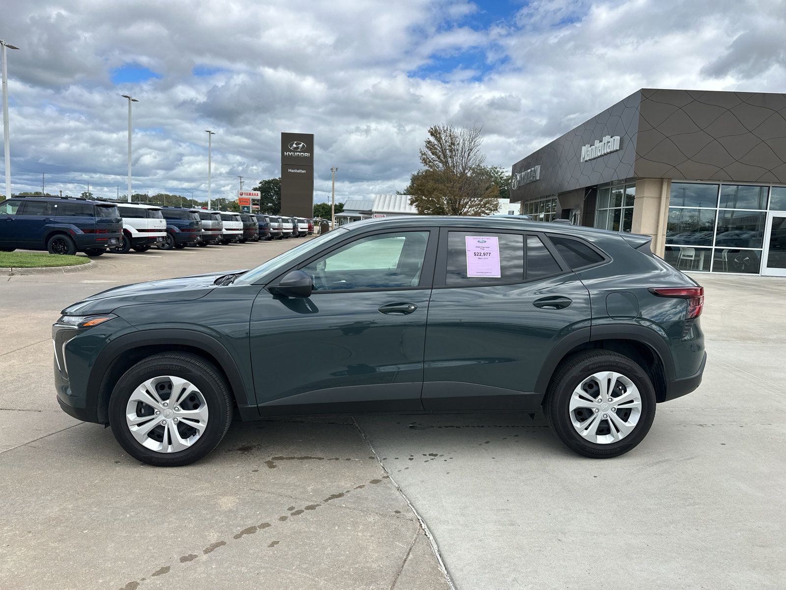 Used 2026 Chevrolet Trax LS FWD image 10