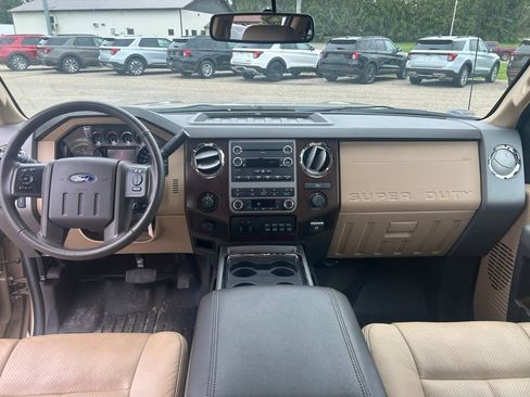 Used 2012 Ford F250 Lariat w/ Chrome Pkg RWD image 14