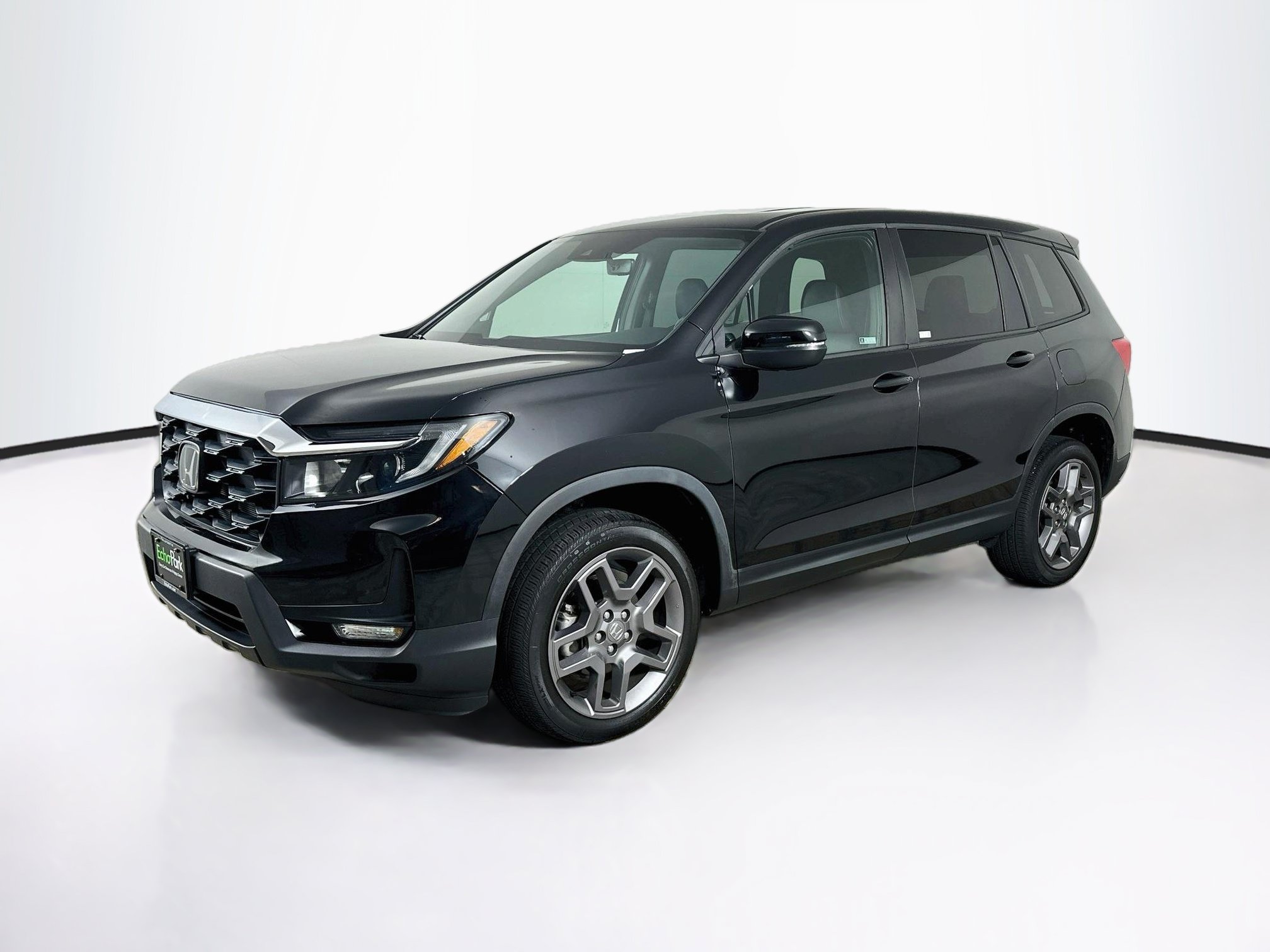 Used 2023 Honda Passport EX-L image 3
