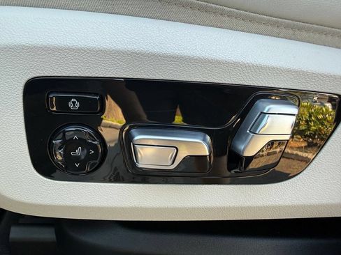 Used 2020 BMW X7 xDrive40i AWD/4WD image 14