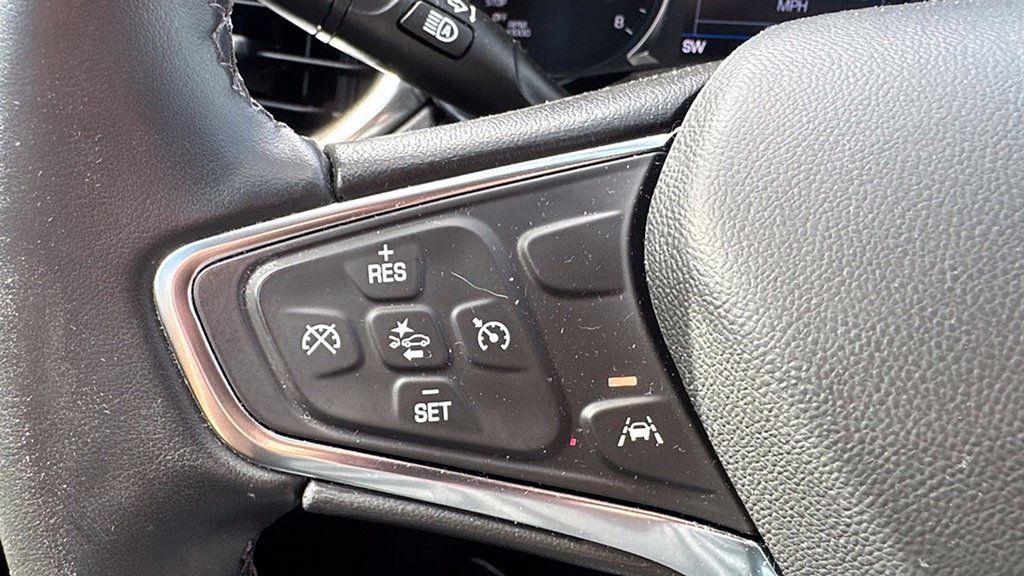 Certified 2024 Chevrolet Equinox LT AWD/4WD image 16
