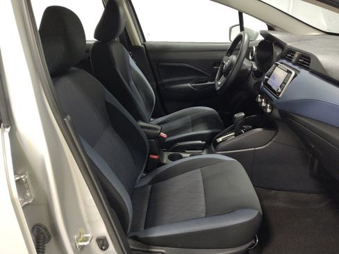 Used 2023 Nissan Versa SV FWD image 21