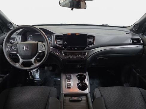 Used 2021 Honda Passport Sport image 10