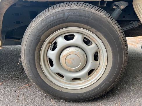 Used 2020 Ford F150 XL w/ Equipment Group 101A Mid RWD image 14