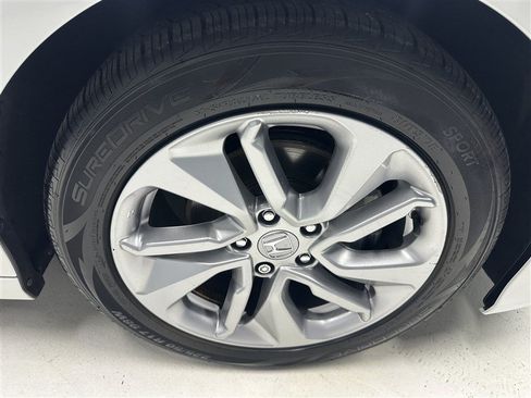 Used 2019 Honda Accord LX image 14