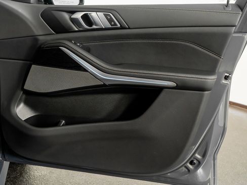 Used 2024 BMW X5 xDrive40i image 46