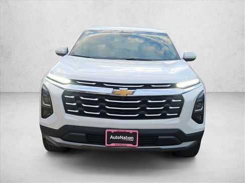 New 2026 Chevrolet Equinox LT FWD image 6