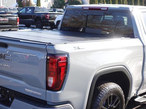 Used 2024 GMC Sierra 1500 Elevation w/ Elevation Premium Package image 12