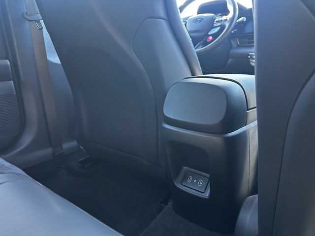 Used 2025 Hyundai Elantra N FWD image 38