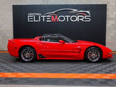Used 2002 Chevrolet Corvette Z06 image 9