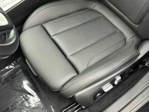 Used 2023 BMW i4 eDrive40 w/ Premium Package RWD image 15