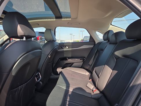 Used 2025 Kia K5 EX FWD image 8